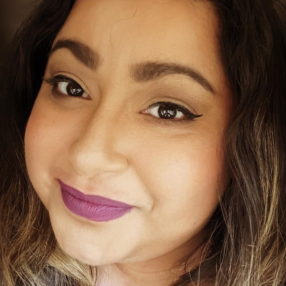 Meet your Posher, Sonia - Picture 1 of 1